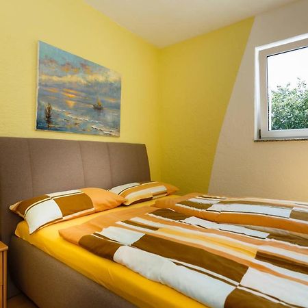 Apartments Familie Vujec Skrbčići Εξωτερικό φωτογραφία