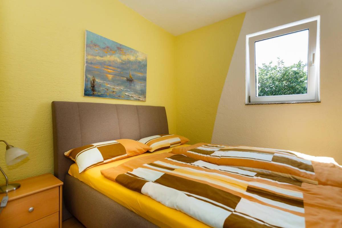 Apartments Familie Vujec Skrbčići Εξωτερικό φωτογραφία